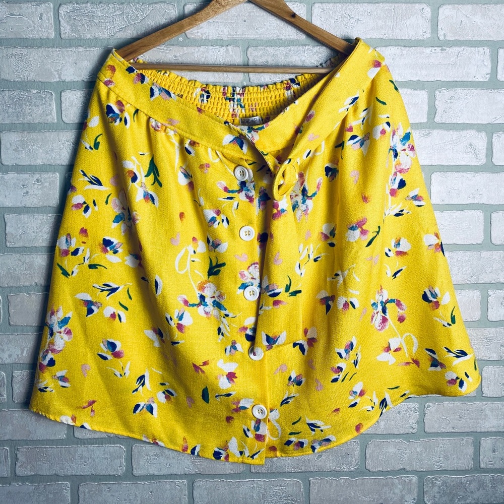 Textured Floral Button Front Skirt